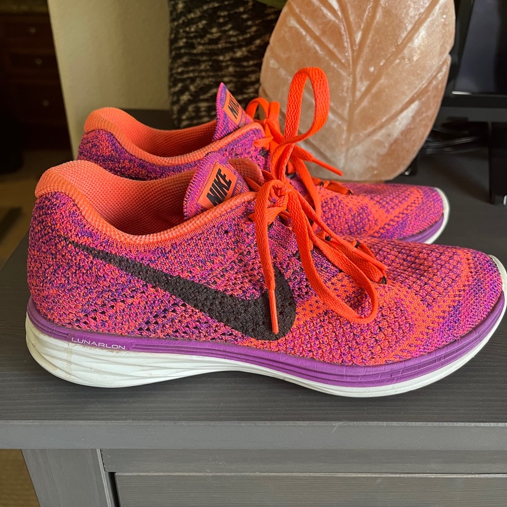Nike Flyknit Lunar womens 7.5